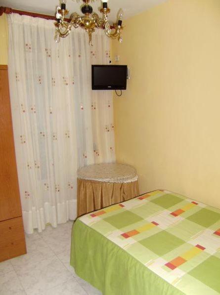 Hostal Miguel Angel Madrid Dış mekan fotoğraf