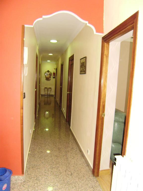 Hostal Miguel Angel Madrid Dış mekan fotoğraf