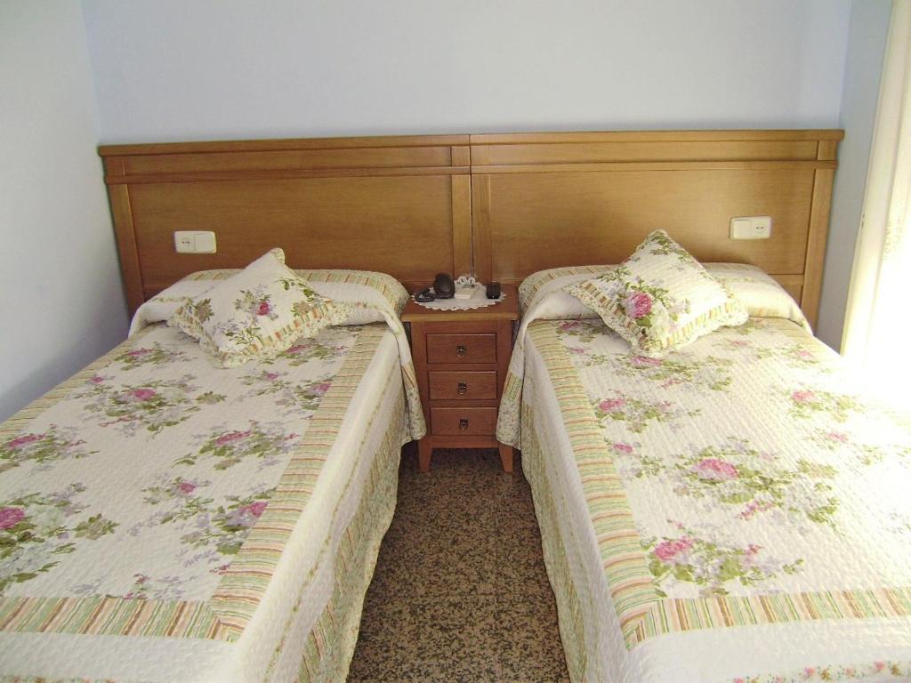 Hostal Miguel Angel Madrid Oda fotoğraf